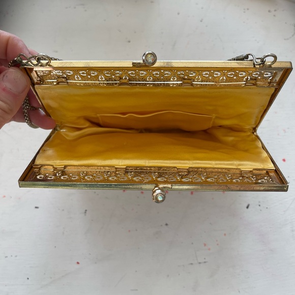 Vintage gold beaded small purse - Picture 6 of 6